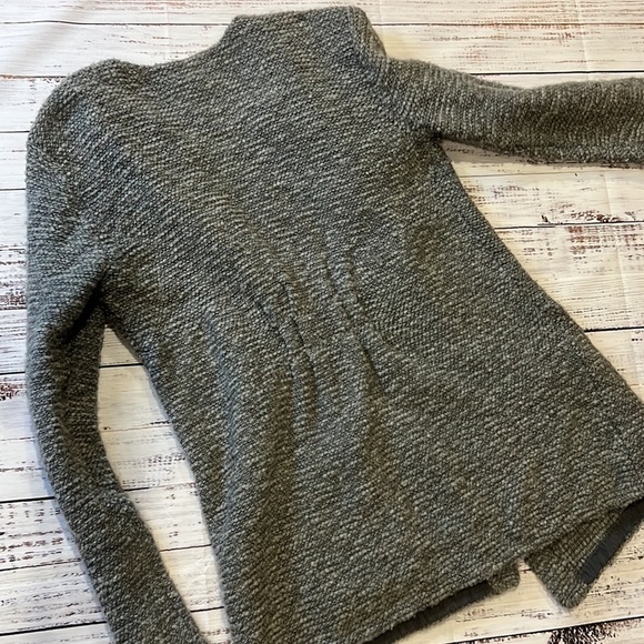Eileen Fisher Cardigan Organic Wool with Pockets Sweater - Picture 2 of 8